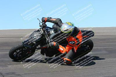 media/May-06-2024-Moto Forza (Mon) [[b33359f27d]]/1-Advanced/Session 2 (Bowl)/